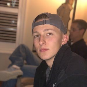 Meet your Posher, Kyle